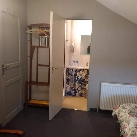 D'hotes L'ermite 3*