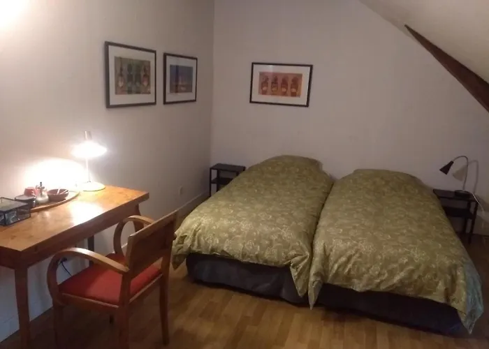 D'hôtes L'ermite Couette-café 3*